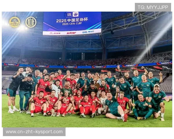 足协裁判评议支持申花球员未犯规观点，申花足协杯第二回合